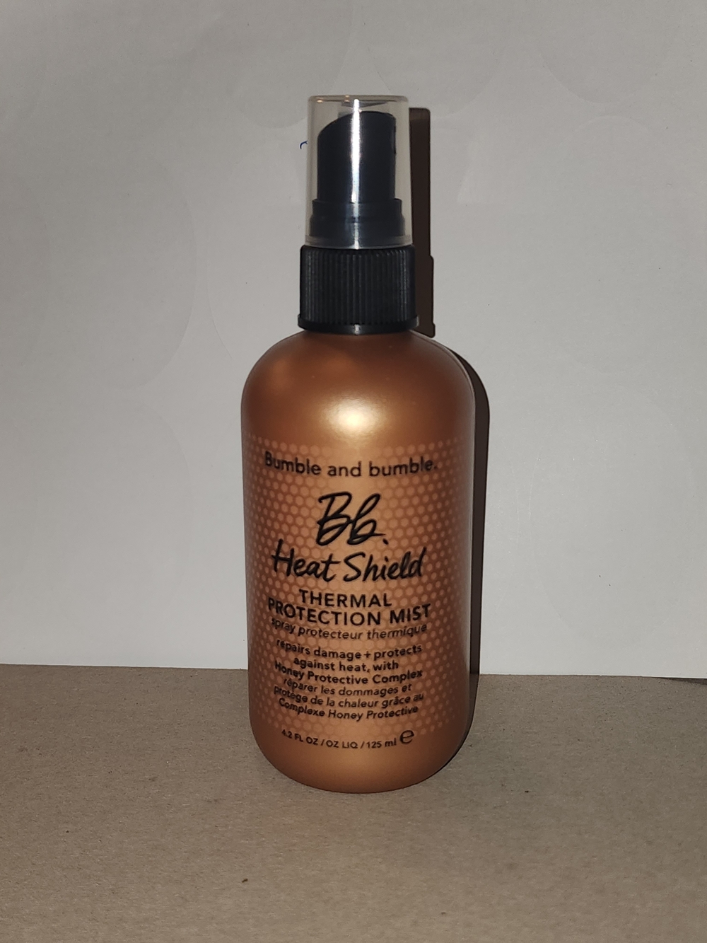 Bumble and bumble Heat Shield Thermal Protection Mist - Bronze and Black